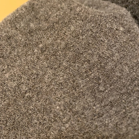 Simon Chang Refined Gray Marbled Wool Blend Pencil Skirt with Slit - Picture 5 of 11